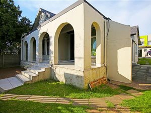 5 Bedroom House in Brixton