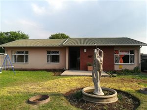 3 Bed Cluster in Secunda