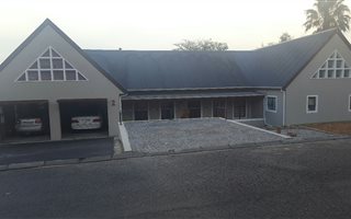 4 Bedroom House in Vredekloof