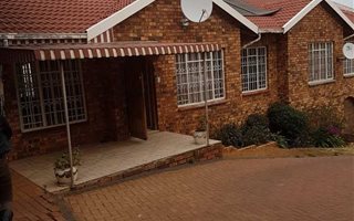 3 Bedroom House in Naturena