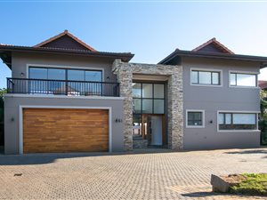 3 Bed House in Westbrook