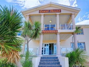 9 Bed House in Hartenbos Heuwels