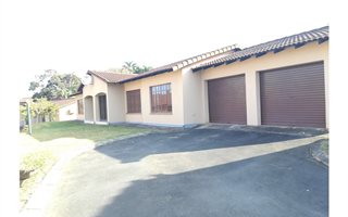 4 Bedroom Townhouse in Shelly Beach
