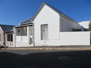 2 Bedroom House in Simons Town