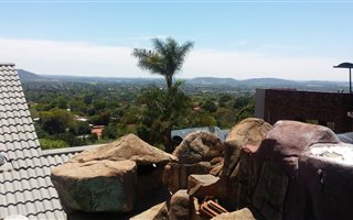 Bachelor apartment in Florauna