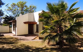 3 Bedroom House in Elandspark