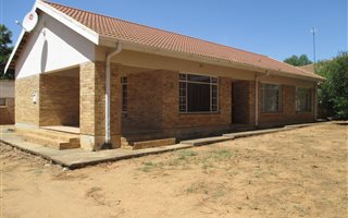 3 Bedroom House in Virginia Central