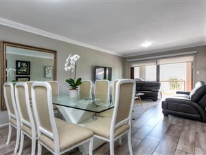 3 Bedroom Apartment in Oaklands