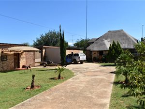 3 Bed House in Viljoenskroon