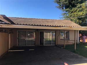 10 Bed House in Vanderbijlpark SE7