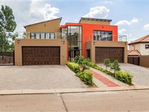 5 Bed House in Amandasig