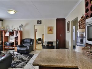 3 Bed Apartment in Hurlyvale