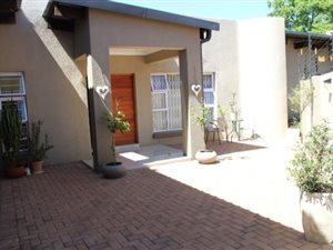4 Bed House in Brackenhurst