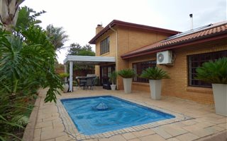 3 Bedroom Cluster in Farrarmere