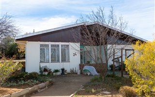 3 Bedroom House in Oviston