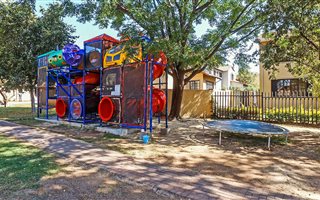 3 Bedroom House in Broadacres