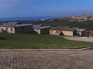3 Bed Townhouse in Seemeeu Park