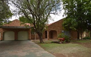 3 Bedroom House in Flimieda