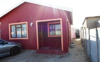 3 Bedroom House in Philippi