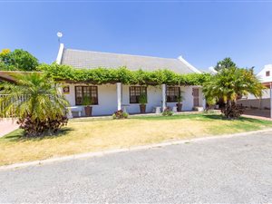 3 Bed House in Berg En Dal
