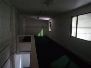 301 m² Commercial space in Jacobs