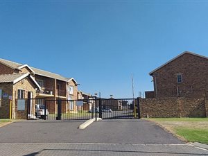 2 Bed Simplex in Chloorkop