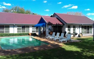 4 Bedroom House in Grimbeek Park