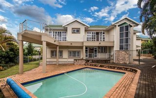 5 Bedroom House in Somerset Park