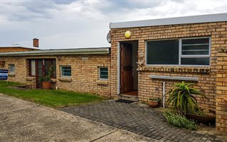 4 Bedroom House in Cintsa