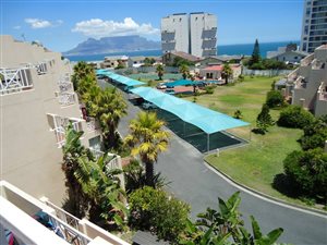 1 Bed Flat in West Beach
