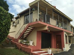 2 Bed House in Hibberdene