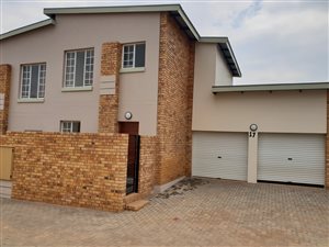 2 Bed Duplex in Oukraal Estate