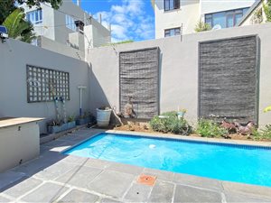 3 Bed Townhouse in Green Point