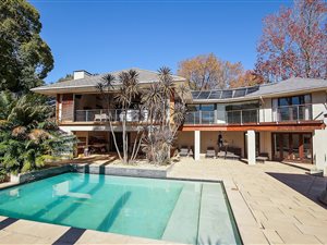 4 Bed House in Bishopscourt