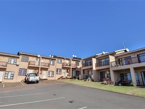 2 Bed House in Illovo Beach