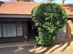 294 m² Office Space in Hatfield