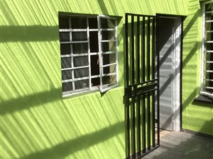 1 Bed Garden Cottage in Brixton