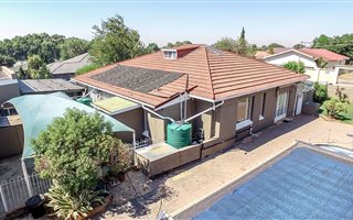 4 Bedroom House in Primrose