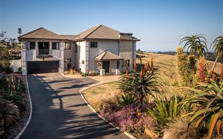 5 Bedroom Townhouse in Hillcrest Central
