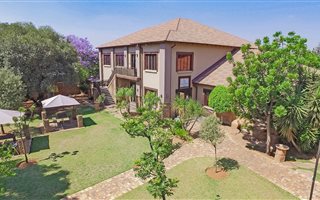 4824 m² Commercial space in North Riding