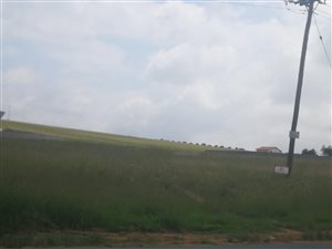 1.2 ha Land available in Austin View