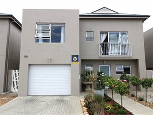 3 Bed Townhouse in Joostenberg Vlakte