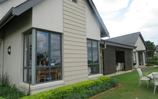 3 Bedroom House in Cotswold Downs Estate