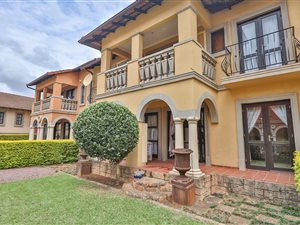 4 Bed Townhouse in Plantations