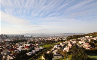2 Bedroom Apartment in Vredehoek