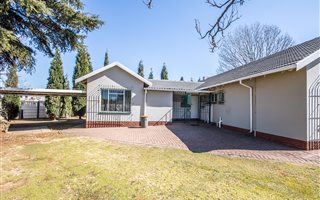 321 m² Commercial space in Benoni CBD
