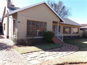 3 Bed House in Farrarmere