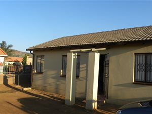 3 Bed House in Mahube Valley