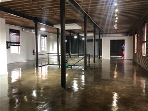 385 m² Commercial space in Ottery