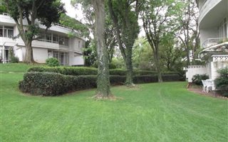 3 Bedroom Apartment in Bryanston